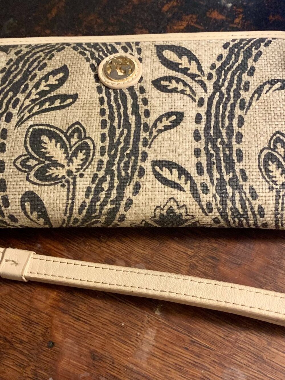 Spartina wallet 4x8 with wrist strap